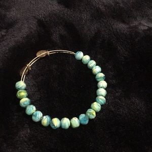 RARE FIND 🌟 Sunburnt Bead Alex and Ani